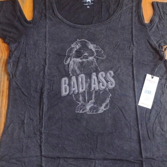 Ladies - Picture 4 of 5